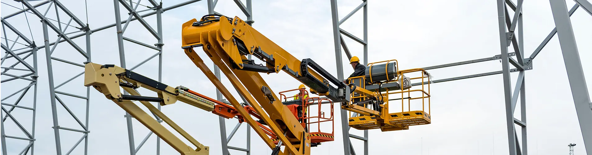 Safe Elevated Work Practices with Rough Terrain Boom Lifts