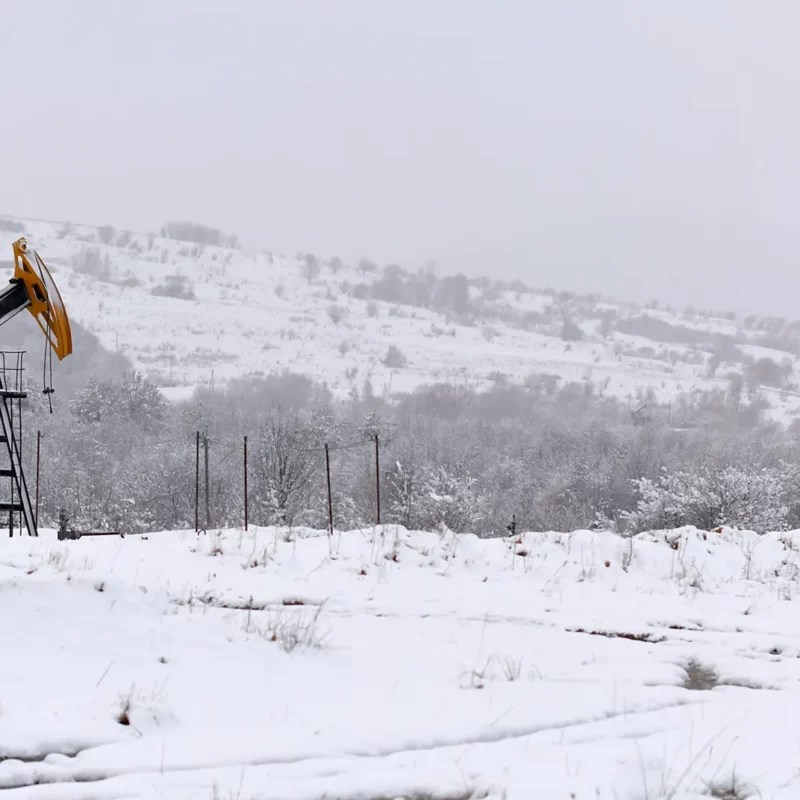 winter oilfield safety